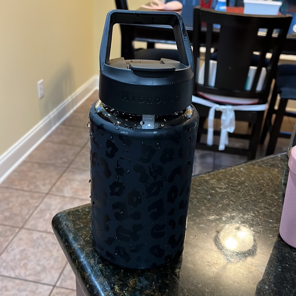 Glass hydrojug